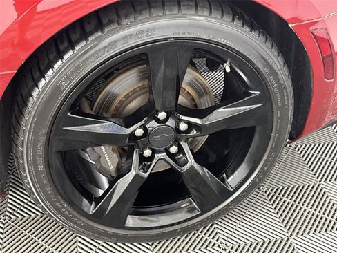 Used 2018 Chevrolet Camaro SS RWD image 10