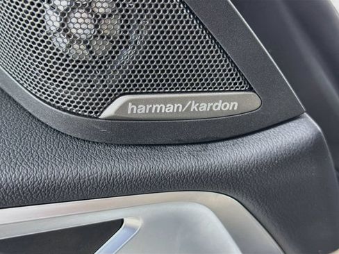 Used 2023 BMW i4 eDrive40 RWD image 19