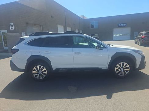 Certified 2024 Subaru Outback Premium AWD/4WD image 2