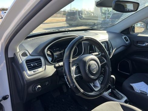 Used 2017 Jeep Compass Sport w/ Cold Weather Group image 7