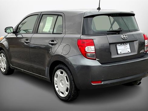 Used 2012 Scion xD image 4