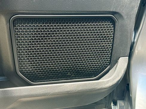 Used 2025 Toyota Tundra Platinum AWD/4WD image 20