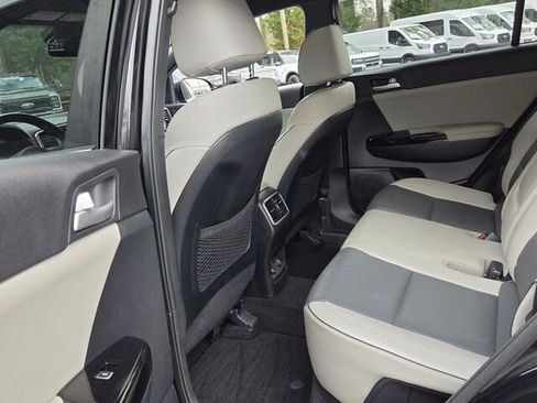 Used 2019 Kia Sportage EX w/ EX Sport Appearance Package image 9