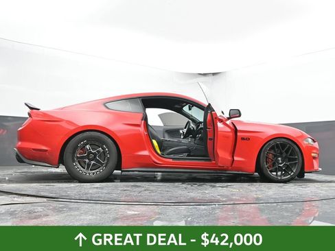 Used 2019 Ford Mustang GT Premium w/ Equipment Group 401A RWD image 73