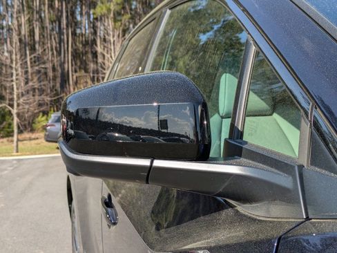 New 2026 Subaru Solterra image 12