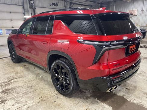 Certified 2024 Chevrolet Traverse RS w/ LPO, Floor Liner Package image 8