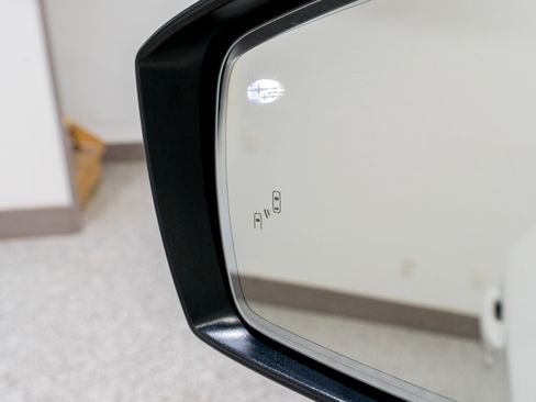 Used 2016 Subaru Outback 3.6R Limited image 13