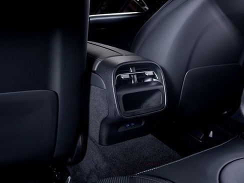 Used 2024 Mercedes-Benz E 450 4MATIC All-Terrain Wagon image 25