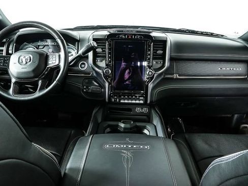 Used 2020 RAM 2500 Limited image 21