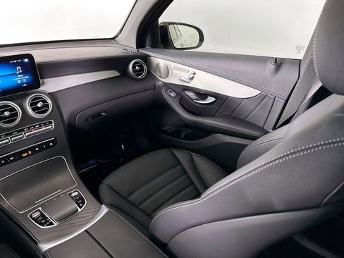 Used 2023 Mercedes-Benz GLC 300 4MATIC Coupe image 23