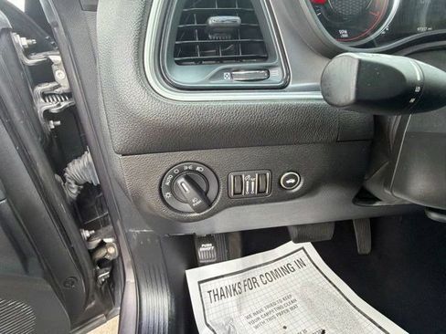 Used 2021 Dodge Challenger SXT w/ Driver Convenience Group AWD/4WD image 20