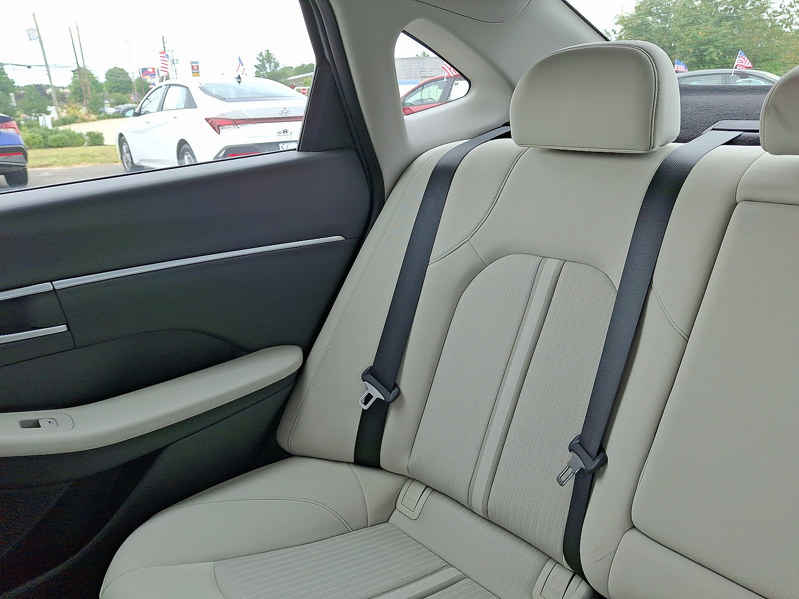 Certified 2025 Hyundai Sonata SEL FWD image 3