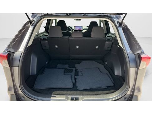 Certified 2025 Toyota RAV4 LE FWD image 9