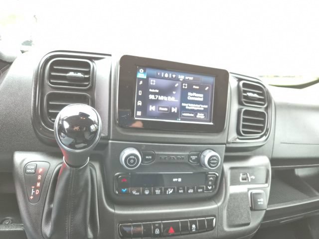 Used 2025 RAM ProMaster 2500 w/ Convenience Group FWD image 19