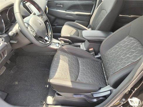 New 2025 Mitsubishi Outlander Sport SE image 16