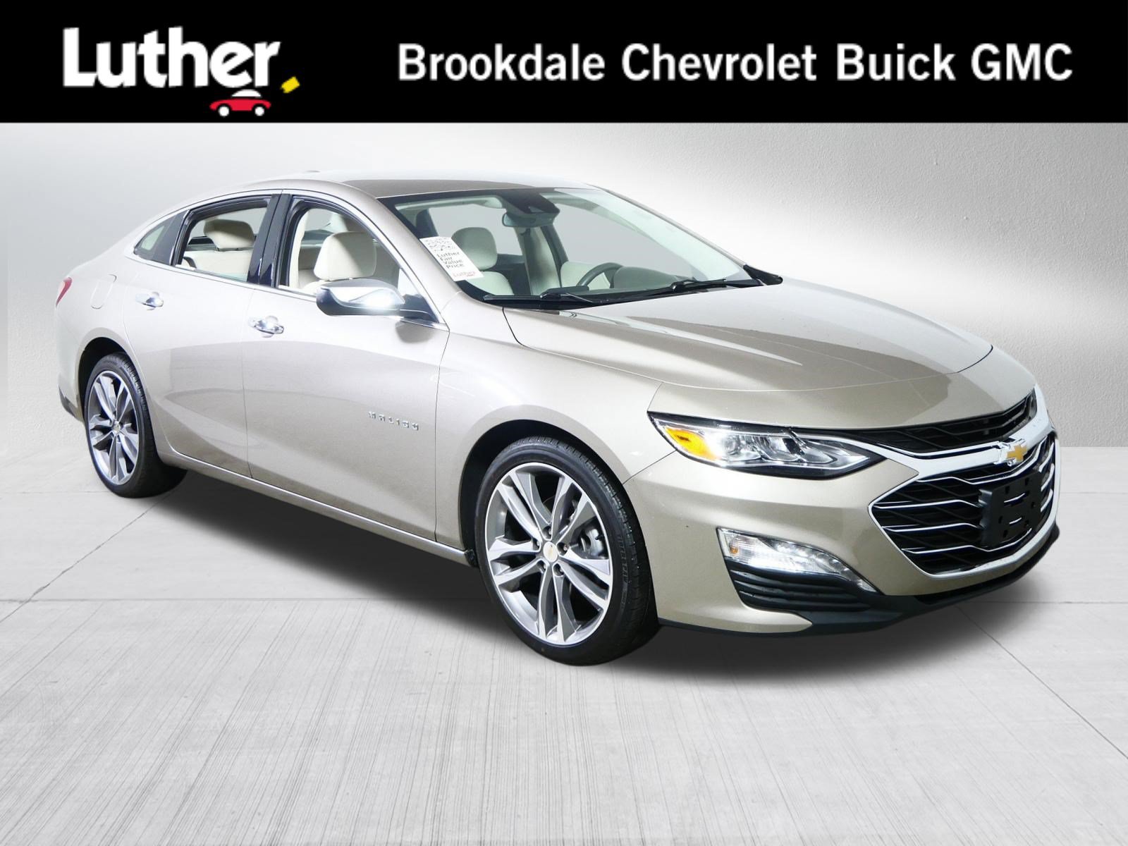Used 2024 Chevrolet Malibu LT FWD image 1