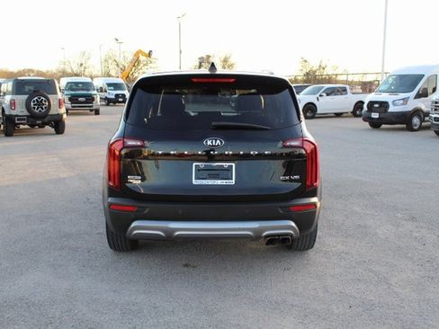 Used 2021 Kia Telluride EX w/ EX Premium Package image 10