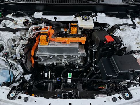 Used 2024 Honda Prologue EX image 33