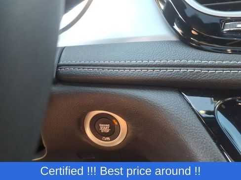 Used 2026 Chrysler Pacifica Limited w/ S Appearance Package AWD/4WD image 18