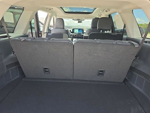 New 2025 Lincoln Aviator 2WD w/ Equipment Group 101A image 29