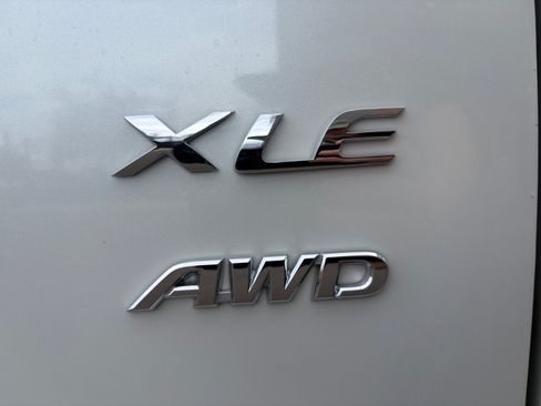 Used 2026 Toyota Corolla Cross XLE w/ Convenience Package AWD/4WD image 34