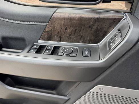 New 2025 Ford F350 Lariat w/ Lariat Ultimate Package image 22