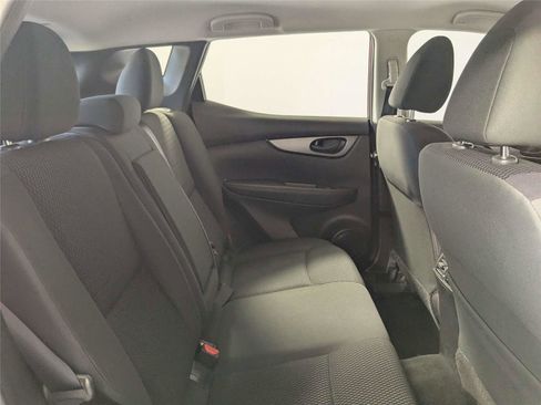 Used 2017 Nissan Rogue Sport S w/ S Appearance Package FWD image 28
