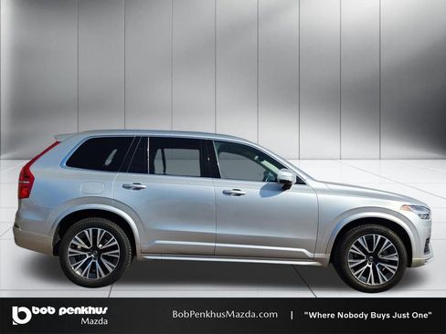 Used 2021 Volvo XC90 T6 Momentum w/ Climate Package image 23