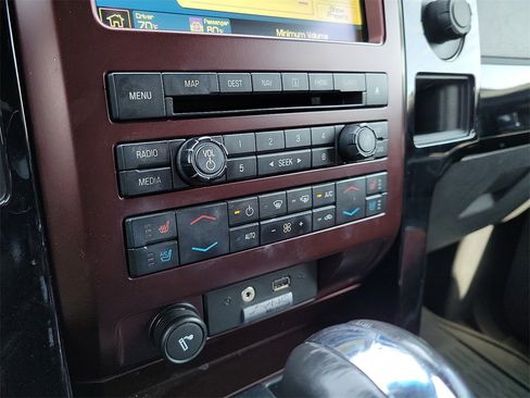 Used 2010 Ford F150 Harley-Davidson image 22