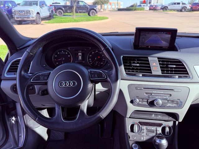 Used 2018 Audi Q3 2.0T Premium FWD image 13