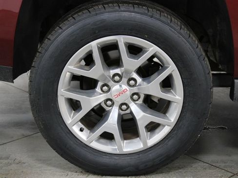 Used 2017 GMC Yukon SLT w/ Open Road Package image 14