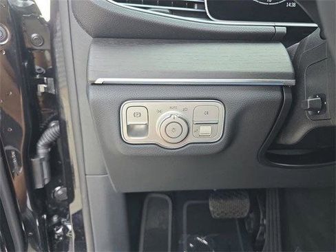 Certified 2026 Mercedes-Benz GLE 350 4MATIC image 37