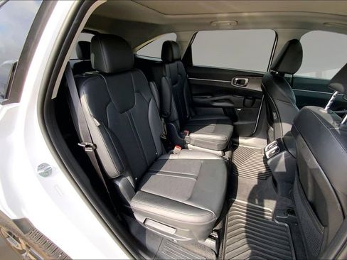Used 2026 Kia Sorento X-Line EX AWD/4WD image 25