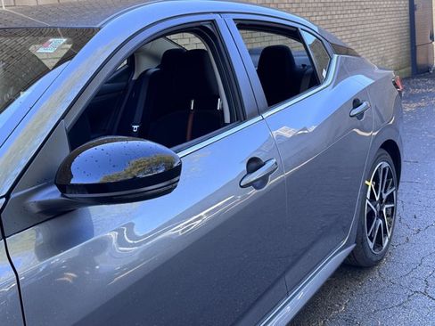 New 2025 Nissan Sentra SR image 34