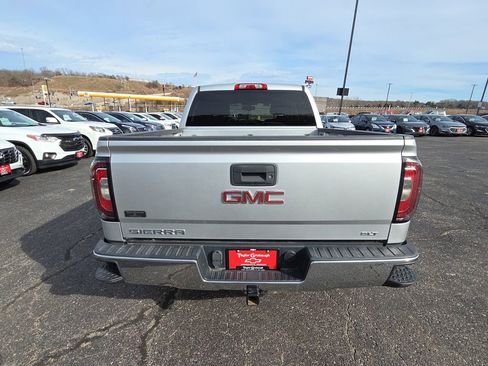 Used 2018 GMC Sierra 1500 SLT w/ SLT Premium Package image 7