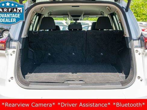 Used 2024 Nissan Rogue SV image 31