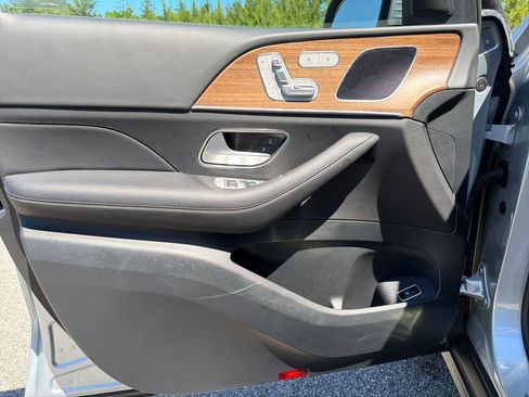 Certified 2025 Mercedes-Benz GLE 350 4MATIC image 45