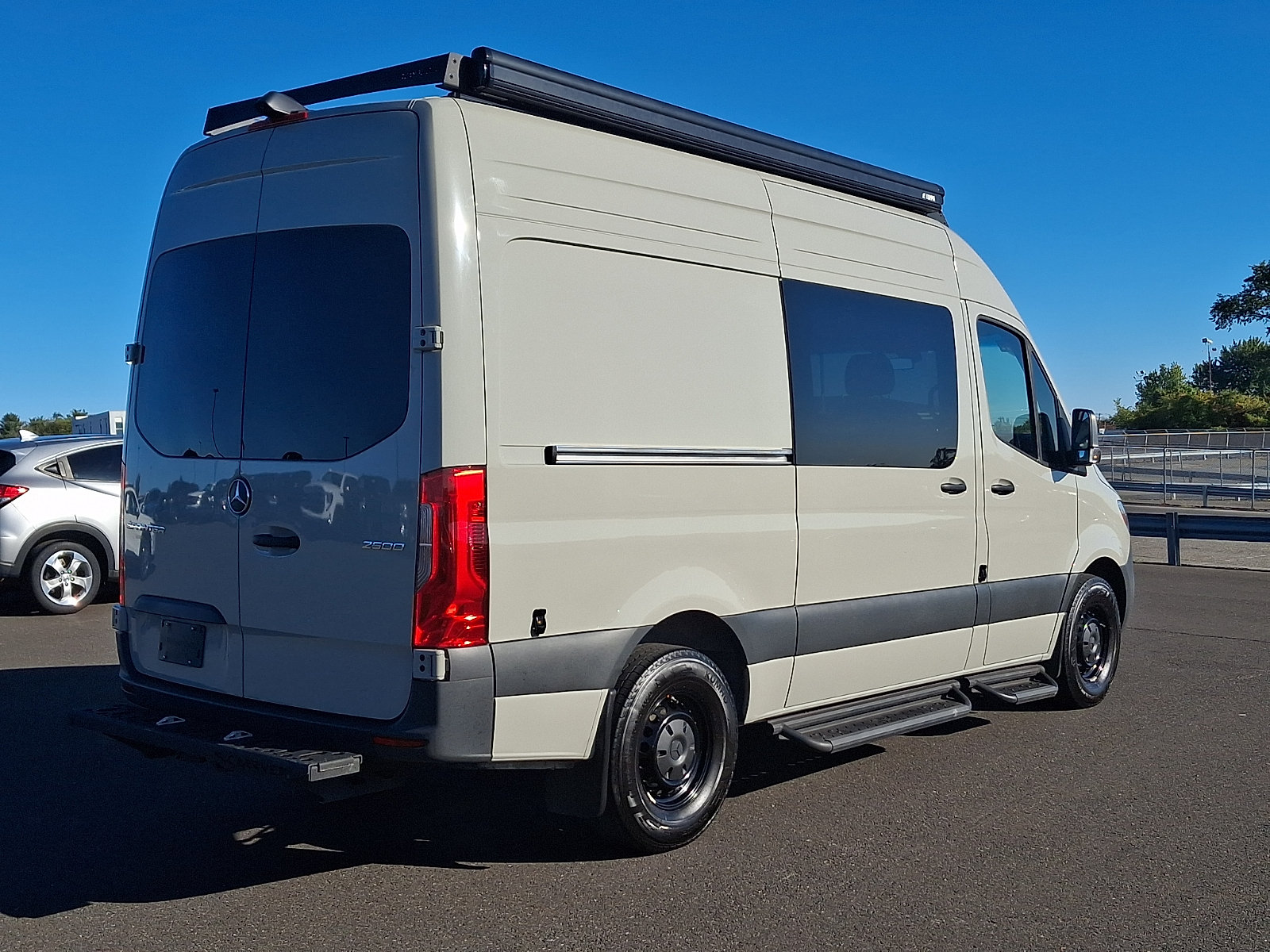 Used 2026 Mercedes-Benz Sprinter 2500 image 6