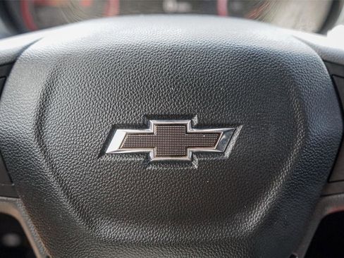 Used 2021 Chevrolet TrailBlazer RS w/ Technology Package FWD image 15