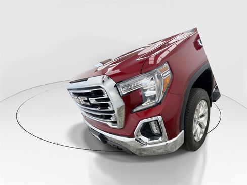Used 2019 GMC Sierra 1500 SLT image 2