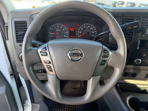 Used 2012 Nissan NV 2500 SV w/ Technology Pkg image 17