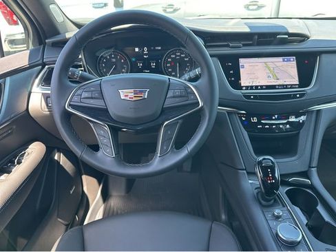 New 2026 Cadillac XT5 Premium Luxury w/ Driver Assist Package FWD image 7