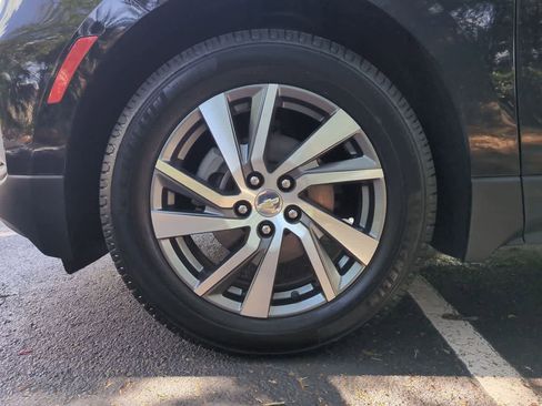 Used 2022 Chevrolet Equinox LT FWD image 14