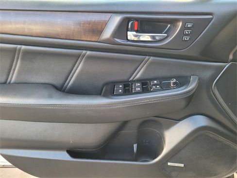 Used 2019 Subaru Outback 2.5i Limited image 18