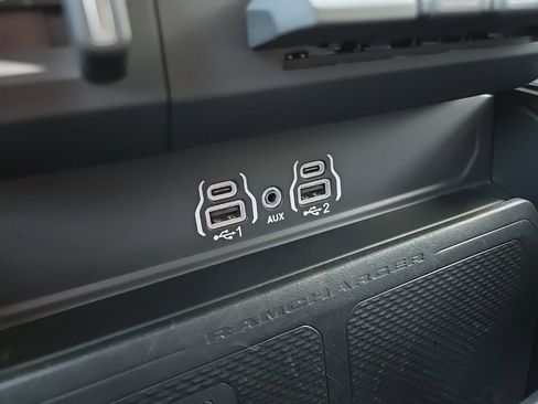 Used 2025 RAM 1500 Laramie w/ Sport Appearance Package AWD/4WD image 71