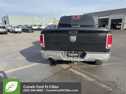 Used 2014 RAM 1500 Laramie w/ Convenience Group image 6