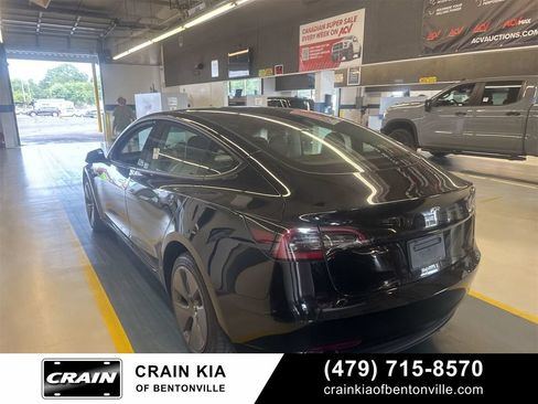Used 2023 Tesla Model 3 Standard Range RWD image 4