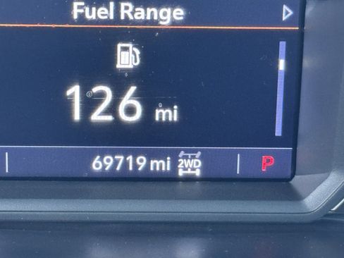 Used 2021 GMC Sierra 1500 AT4 w/ AT4 Preferred Package image 32