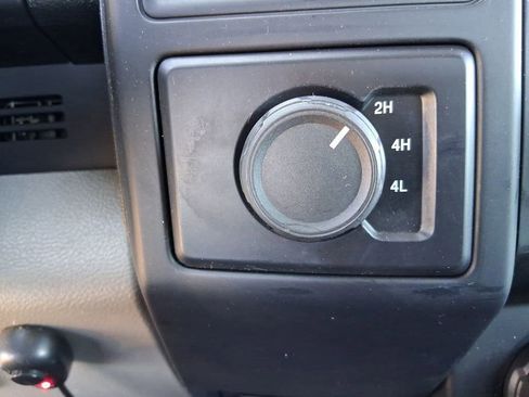 Used 2015 Ford F150 XL w/ Equipment Group 101A Mid image 18