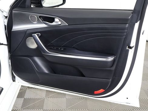 Used 2023 Kia Stinger GT2 image 29